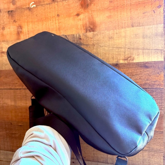 Lululemon Yin Time Work/Gym/Travel Bag - Picture 11 of 16
